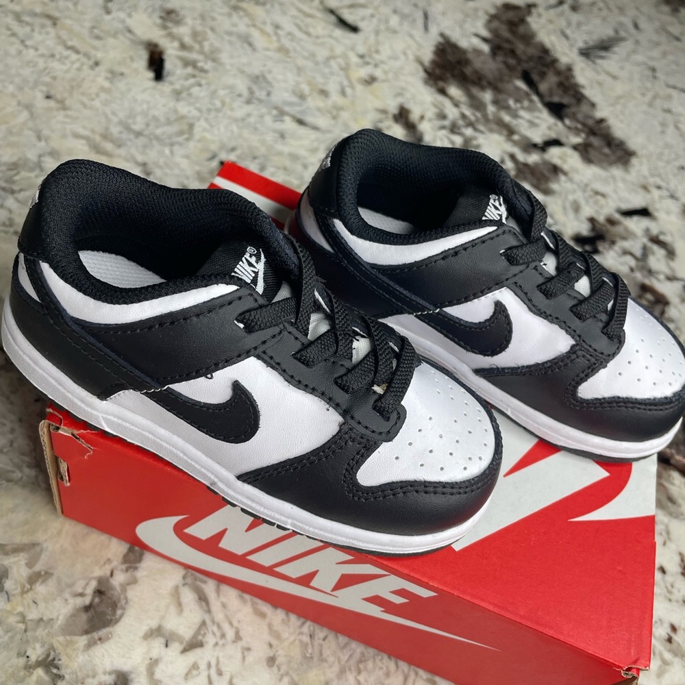 Nike Dunk Low